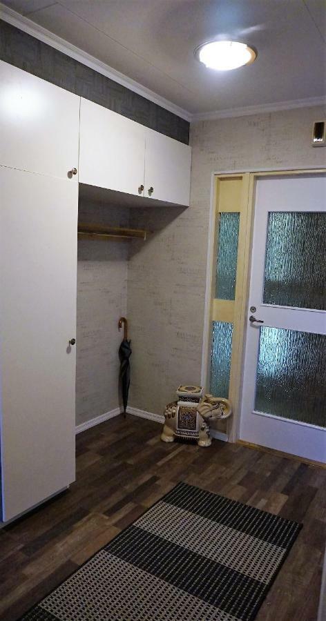 4 Bedrooms Near Center - Kranni 포리 외부 사진